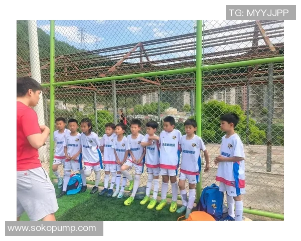 因球场意外离世的足球明星们:他们的悲剧与足球的隐秘风险 因球场意外离世的足球明星们:他们的悲剧与足球的隐秘风险