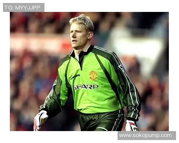 足球场上不吐口水的球星:他们的尊重与风度成就了场上的传奇 足球场上不吐口水的球星:他们的尊重与风度成就了场上的传奇